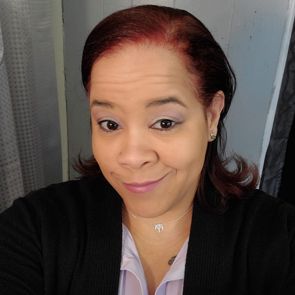 Meet your Posher, Jennifer